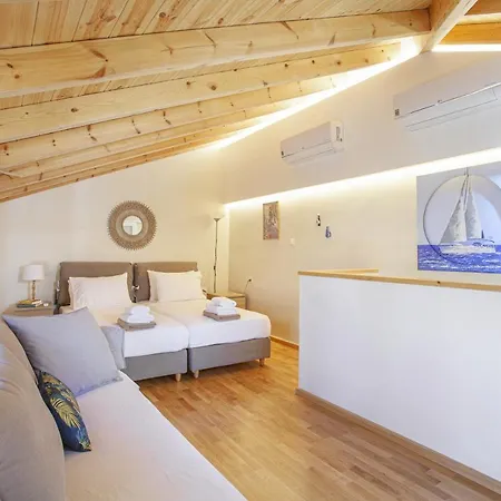 The Dreamy Loft Corfu アパート